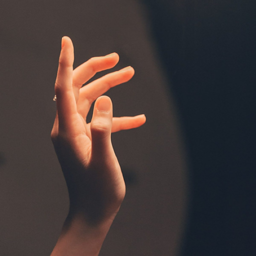 Open hand input frame